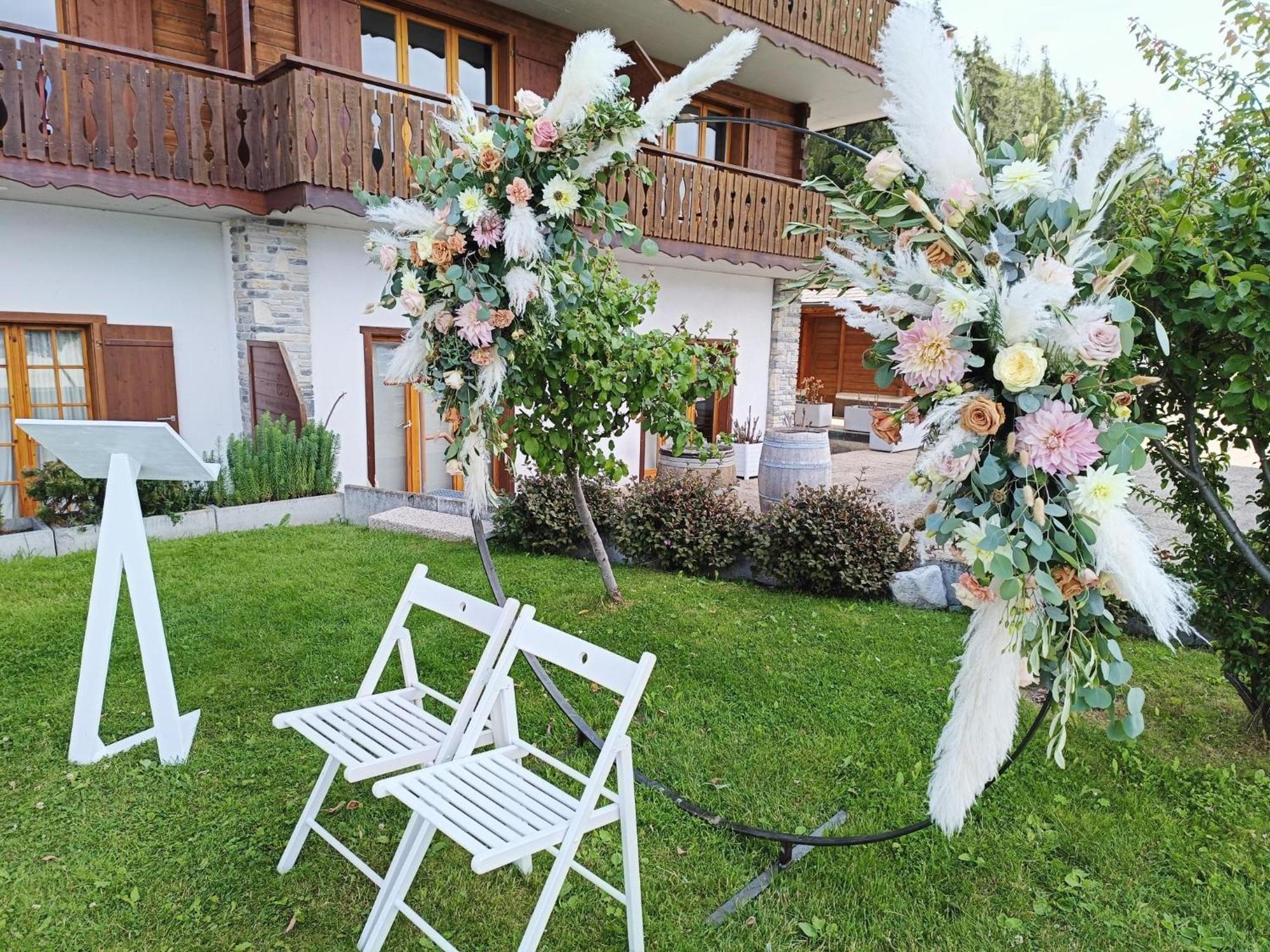 ויסונה Hotel Chalet Royal מראה חיצוני תמונה