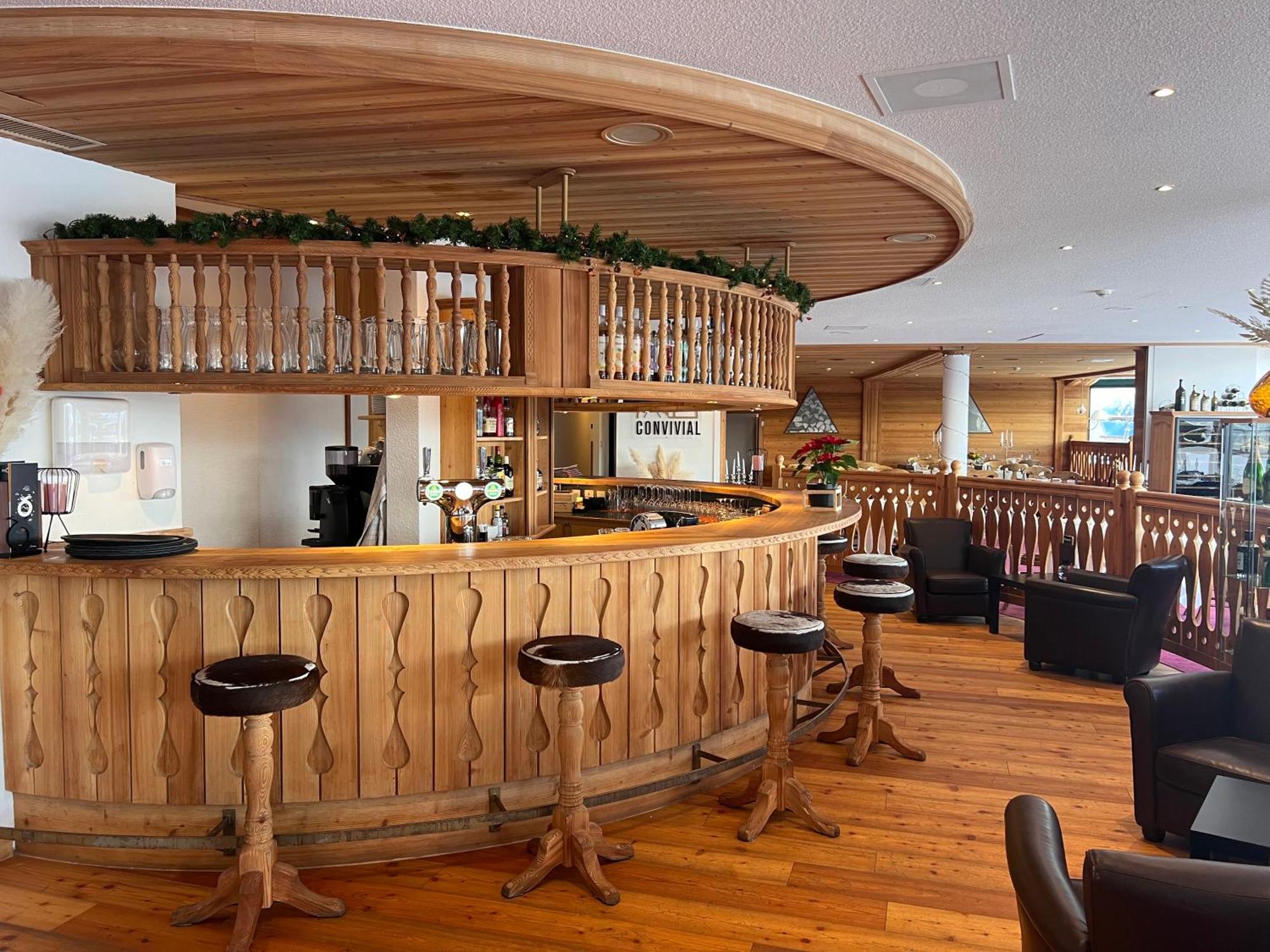 ויסונה Hotel Chalet Royal מראה חיצוני תמונה