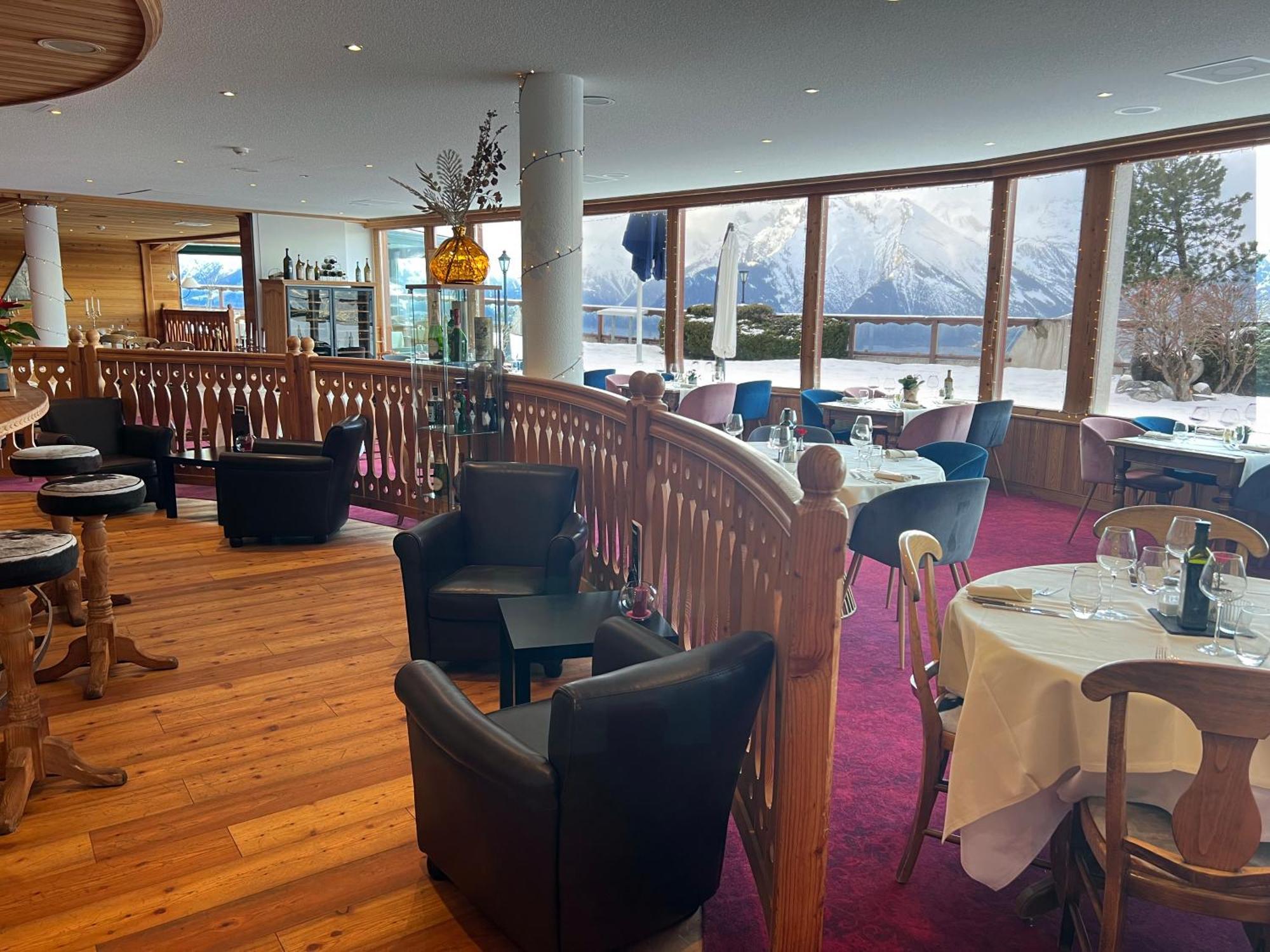 ויסונה Hotel Chalet Royal מראה חיצוני תמונה