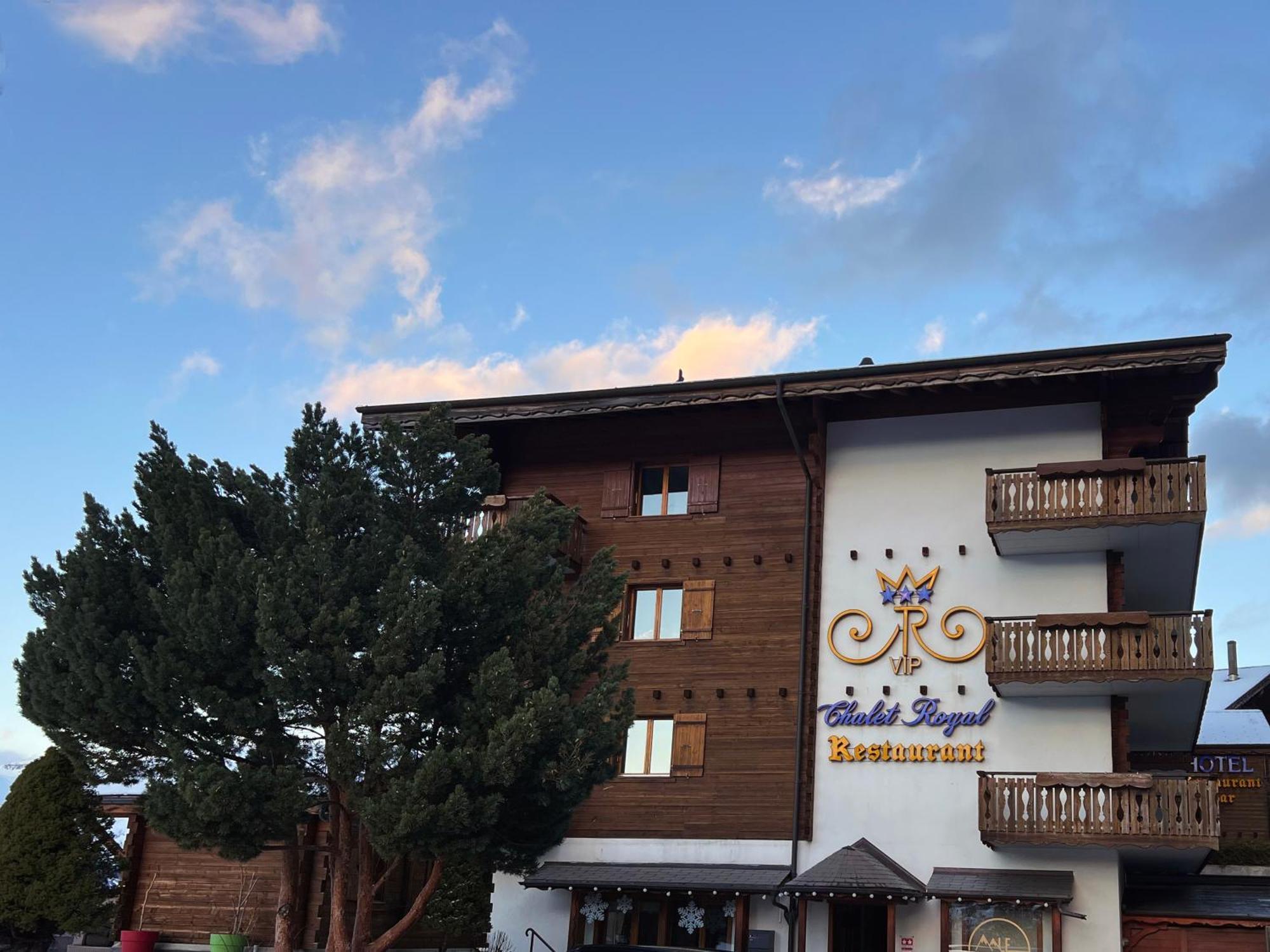 ויסונה Hotel Chalet Royal מראה חיצוני תמונה